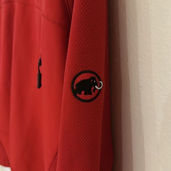Mammut sz XL red men’s thermal zip jacket great pre owned condition, hooded - Picture 5 of 16